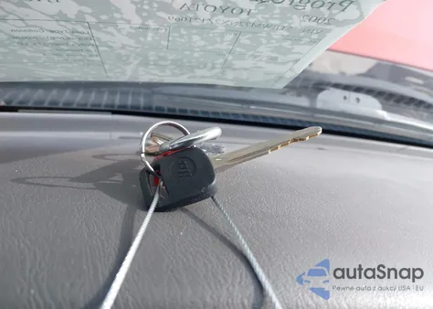 2002 Toyota Tacoma из США, поврежденный, VIN 5TEWM72NX2Z121069